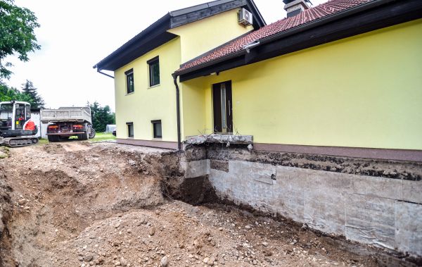 Concrete Foundation Repair in Lincoln
