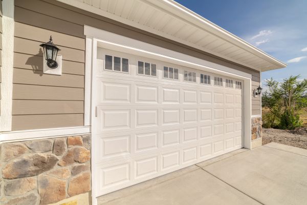 Garage Lifting in Lincoln